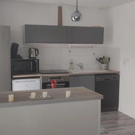 Casa de Férias Maison Familiale Proche Et Commerces Saint-Nazaire (Loire-Atlantique)
